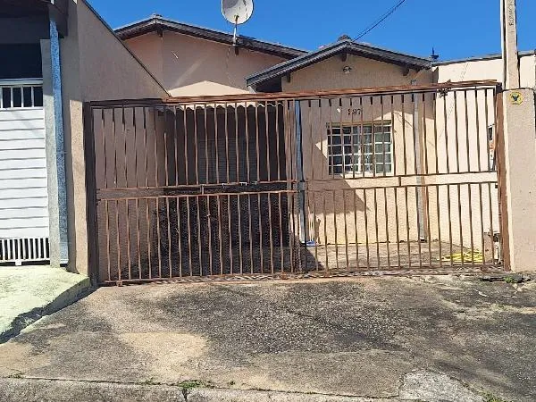 CASA NO BAIRRO CONJUNTO RESIDENCIAL ARARETAMA EM PINDAMONHANGABA